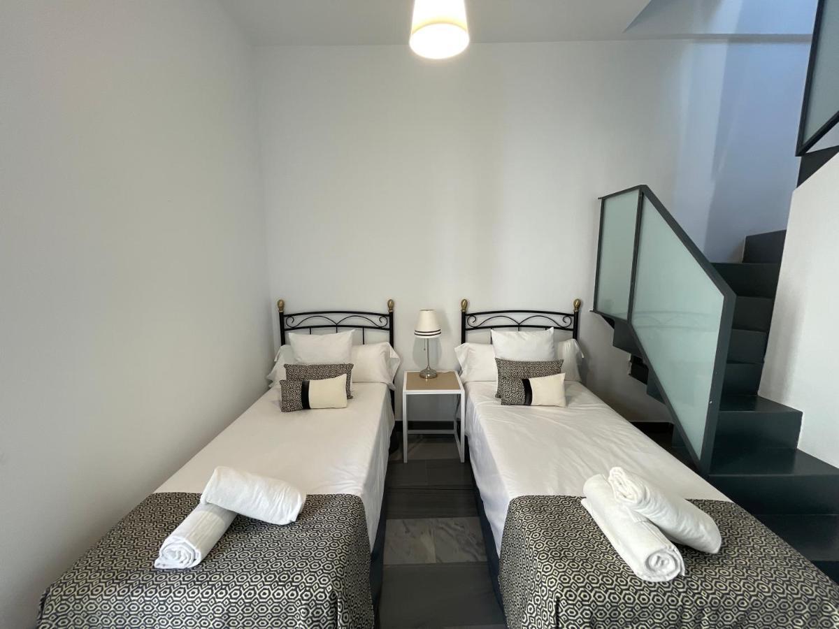 Dreamsapt Curtidores 6 Suites At Севилья Экстерьер фото