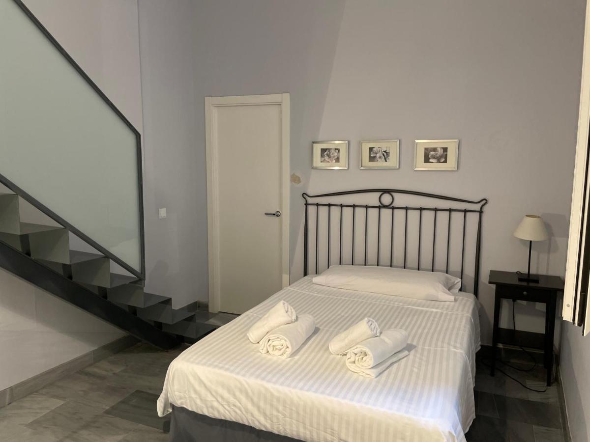 Dreamsapt Curtidores 6 Suites At Севилья Экстерьер фото